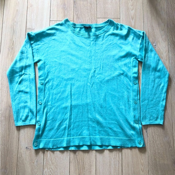 Talbots Sweaters - Talbots Lambswool Blend Side Button Detail Light Sweater in Light Blue Size M